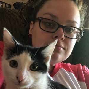 Meet your Posher, Lacey